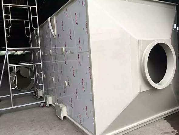 加工各種 活性炭吸附箱