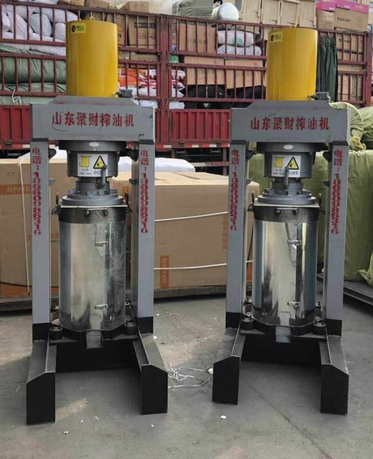 液壓榨油機(jī)生產(chǎn)廠(chǎng)家 油膩壓榨機(jī) 液壓榨油機(jī)生產(chǎn)廠(chǎng)家 山油膩壓榨機(jī) 液壓榨油機(jī)生產(chǎn)廠(chǎng)家山東油膩壓榨機(jī)