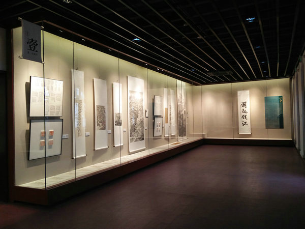 液壓博物館展示柜平柜藝術(shù)品收藏品展柜定做廠家