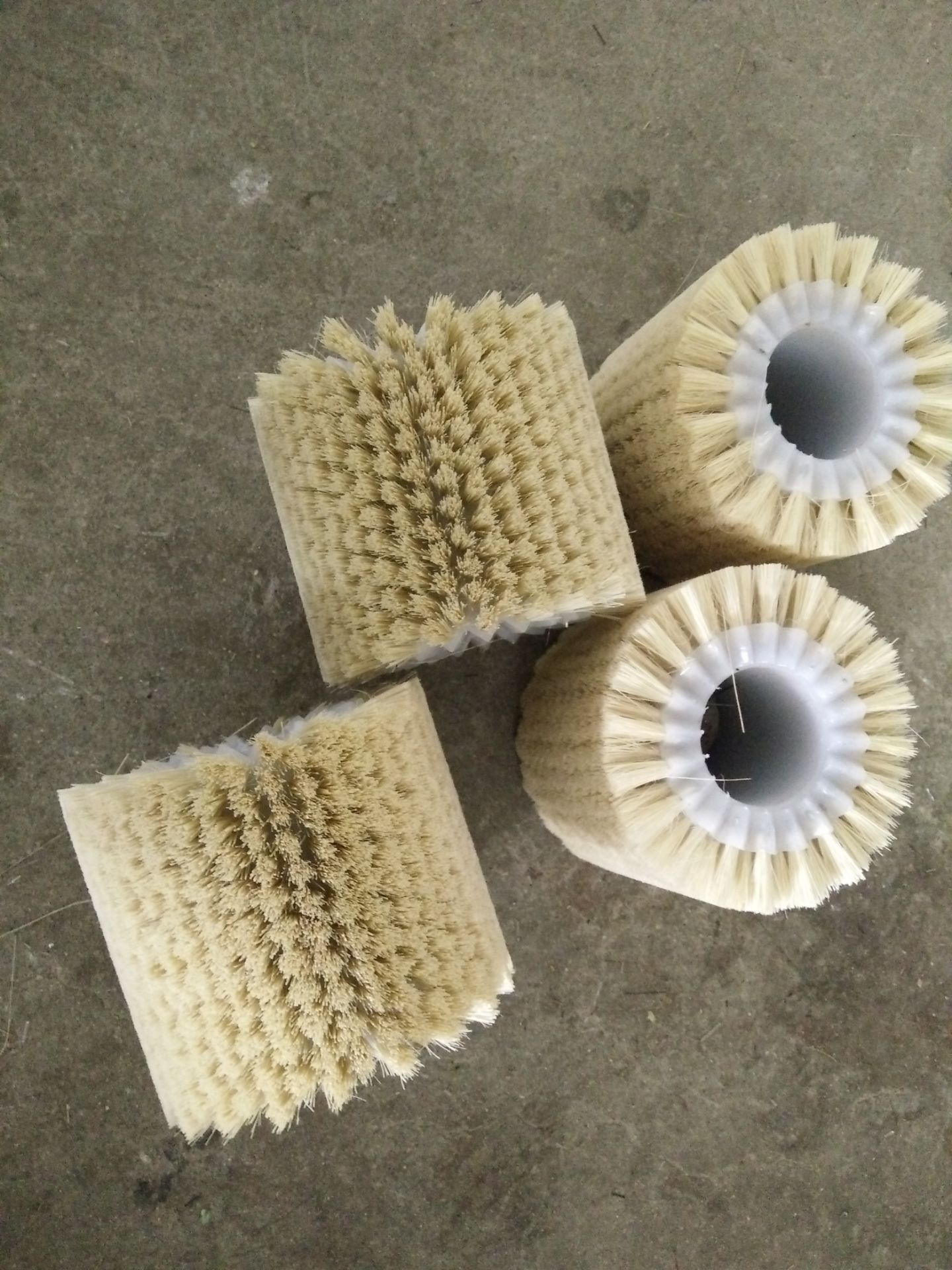 尼龍棒劍麻輥刷報價，批發(fā)，供應(yīng)商，生產(chǎn)廠家，哪家好