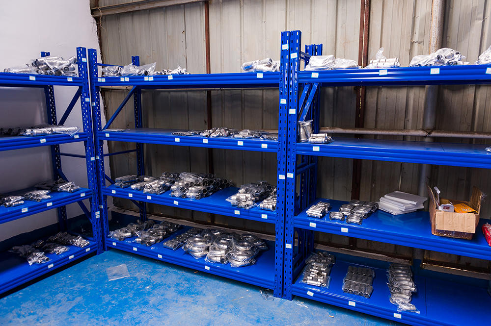 承插焊90度內(nèi)絲彎頭,薄壁不銹鋼水管,304不銹鋼水管