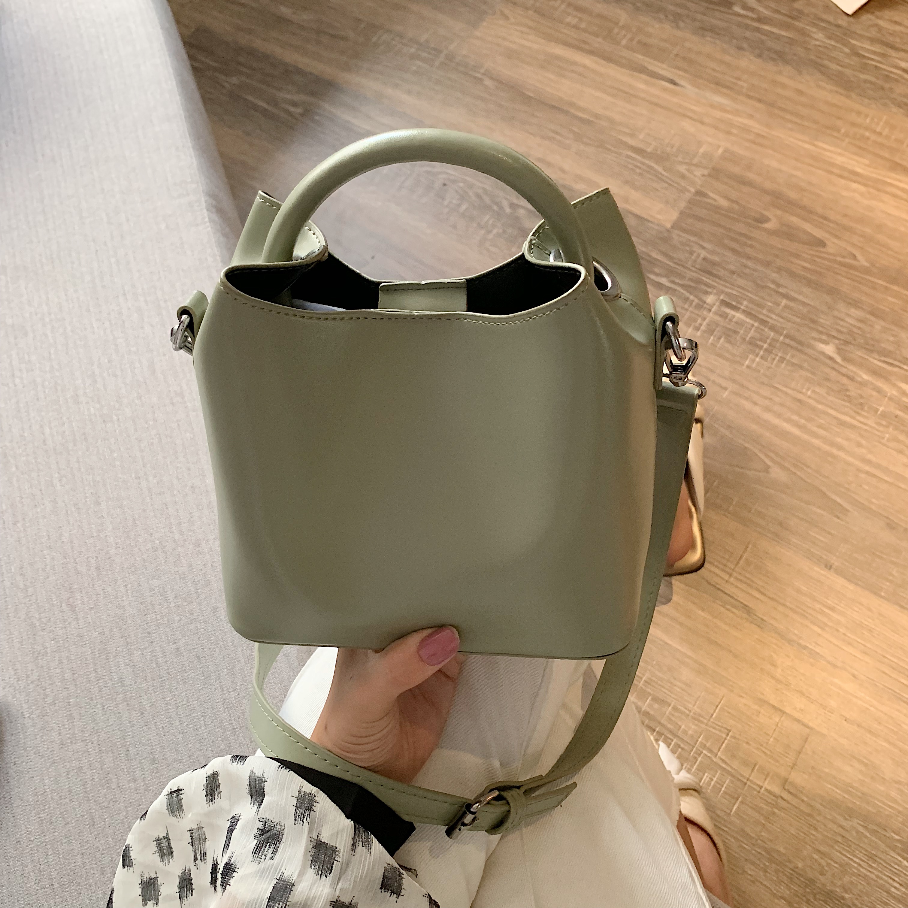 手提包2019新款水桶女包歐美時(shí)尚PU皮單肩斜挎包直銷 PU女包