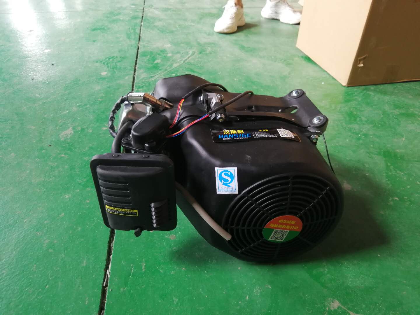 電動車增程器發(fā)電機的保養(yǎng)小竅門 電動車內置增程器發(fā)電機 電動車內置增程器發(fā)電機5000V