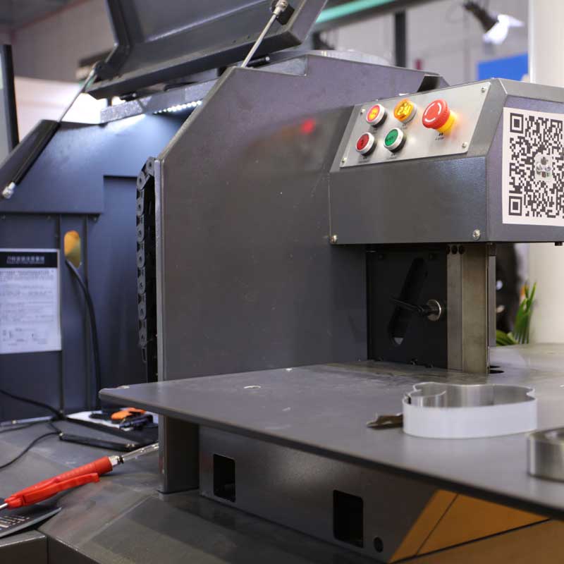 鋁平板全自動數(shù)控彎字機V5II