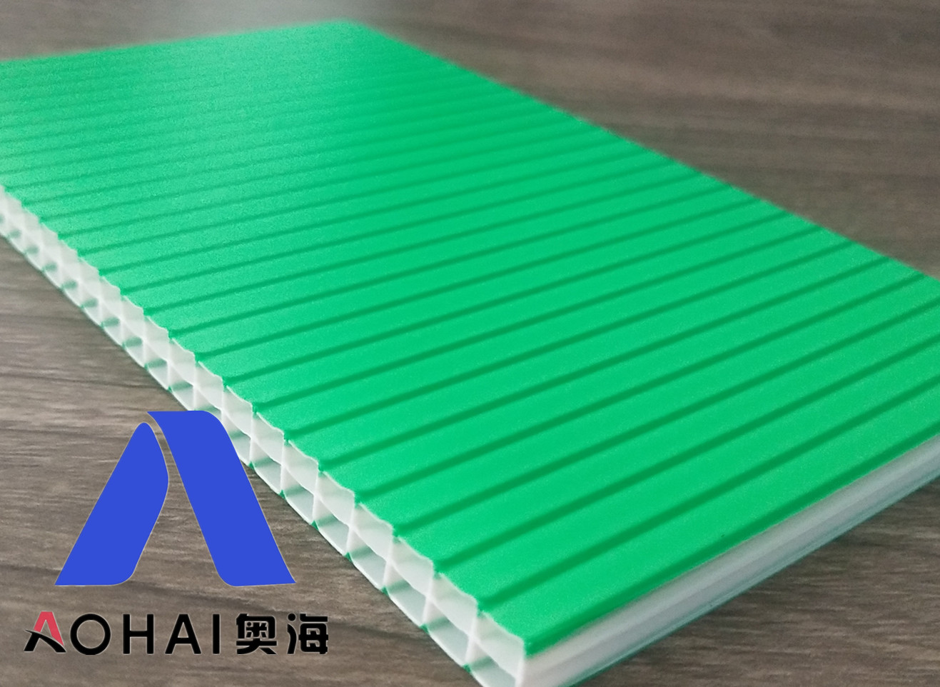 廠家直銷 現(xiàn)貨青島中空板 安全 可重復(fù)利用 防水防靜電可定制彩色pp中空板