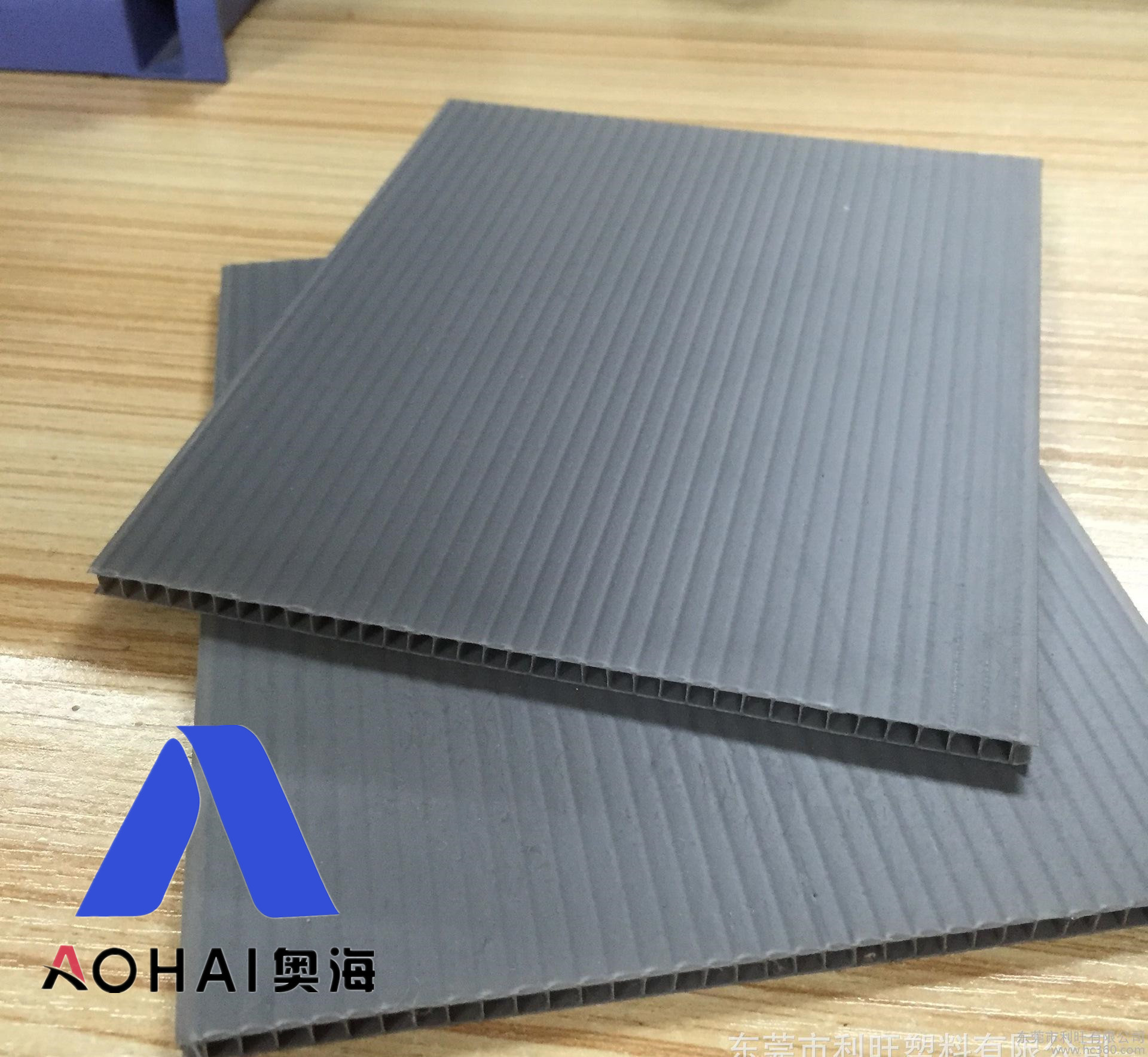 廠家直銷 現(xiàn)貨青島中空板 安全 可重復(fù)利用 防水防靜電可定制彩色pp中空板