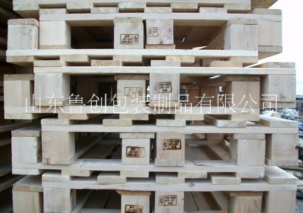 永年出口免熏蒸棧板托盤,松木托盤棧板,邱縣規(guī)模宏大托盤廠家,永年木質(zhì)托盤加工廠