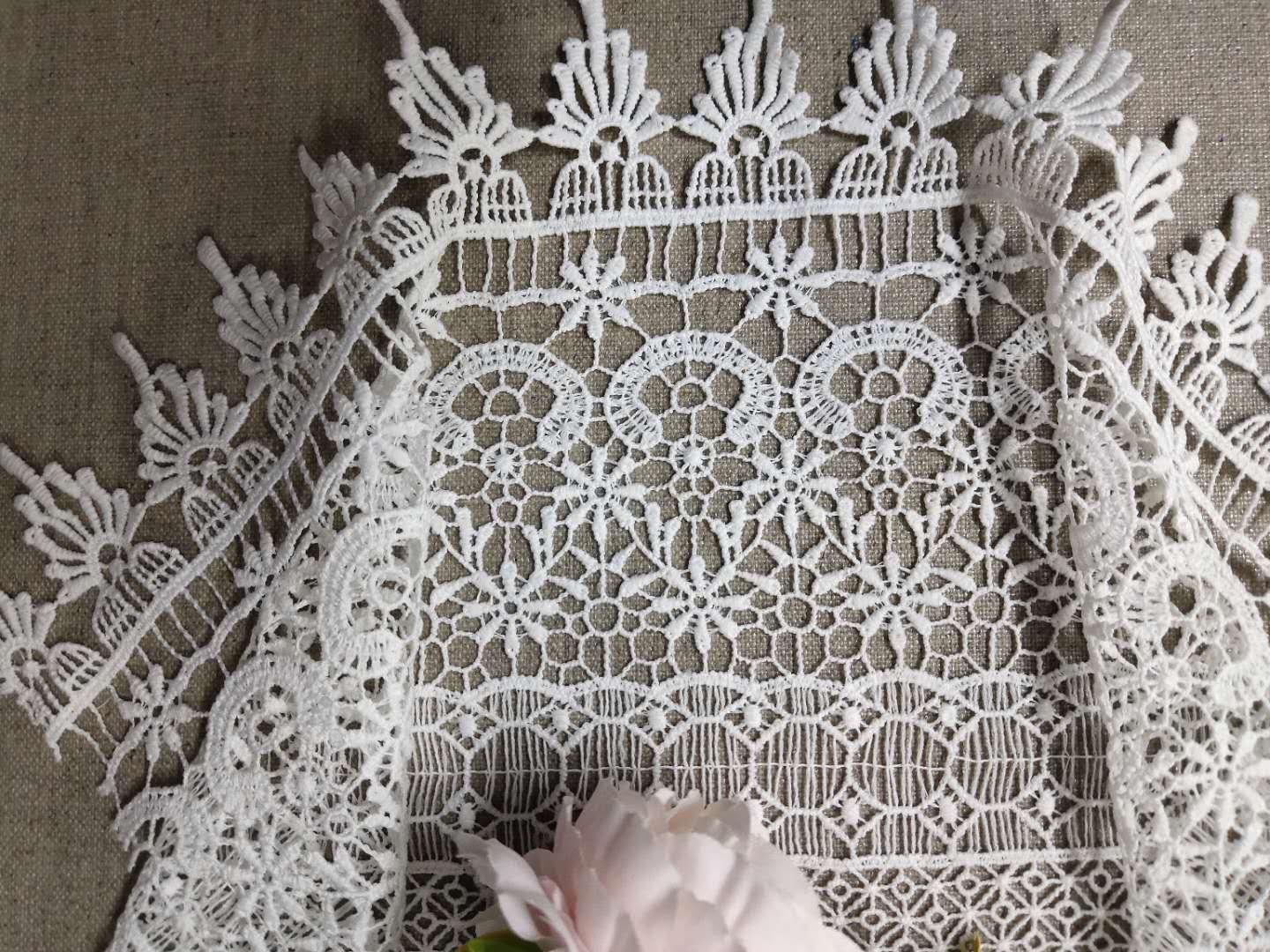 水溶花邊牛奶絲刺繡花邊滿幅繡，服裝花邊刺繡花邊