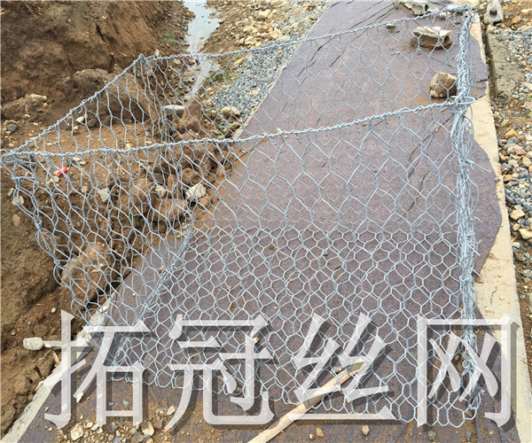 護(hù)坡鋼絲籠@綏中護(hù)坡鋼絲籠@護(hù)坡鋼絲籠施工填石