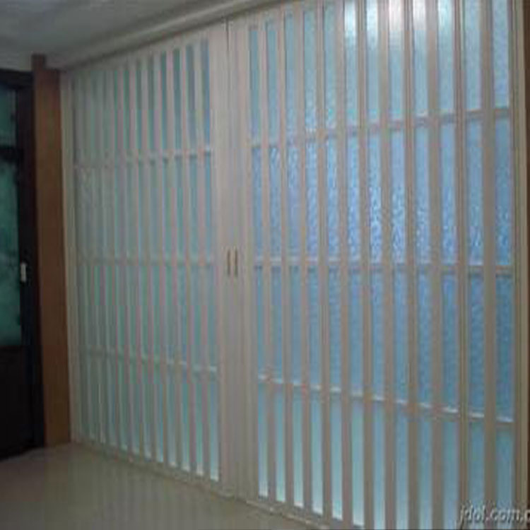 廠家直銷環(huán)保保溫折疊門——旭日環(huán)照