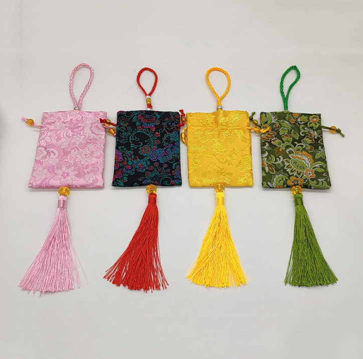 廠家現(xiàn)貨布藝?yán)C品端午節(jié)香包香囊香袋古風(fēng)荷包古裝宮廷道具車掛袋