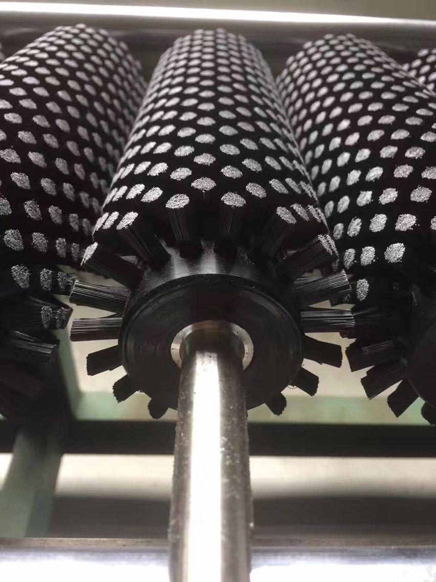 鋼絲刷輥 磨料絲纏繞刷輥 彈簧刷輥廠家直銷 工業(yè)毛刷輥定制