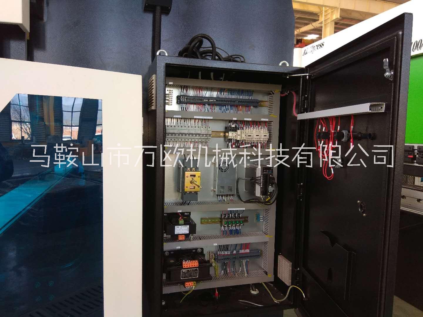 馬鞍山電液伺服折彎?rùn)C(jī)廠(chǎng)家 供應(yīng)商 價(jià)格