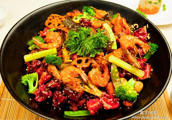 加盟麻辣香，讓你的事業(yè)也一炮而紅！   麻辣香鍋底料配方    麻辣香鍋?zhàn)龇ù笕?  title=
