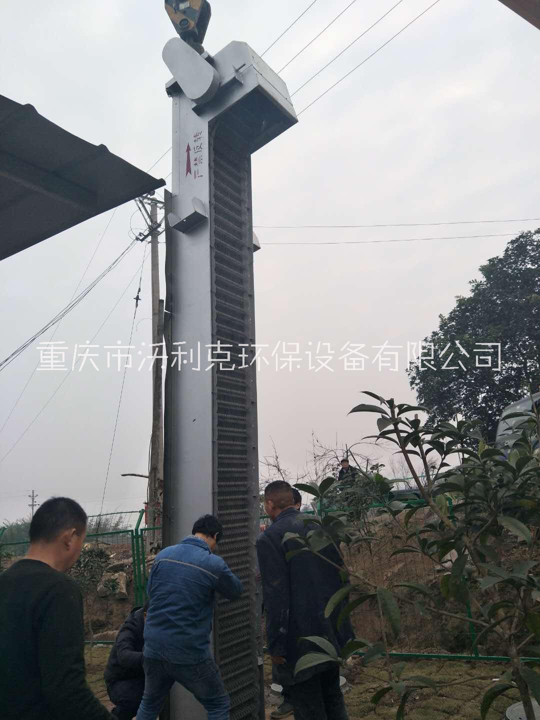 供應(yīng)回轉(zhuǎn)式耙齒式格柵除污機  重慶格柵除污機廠家沃利克環(huán)保