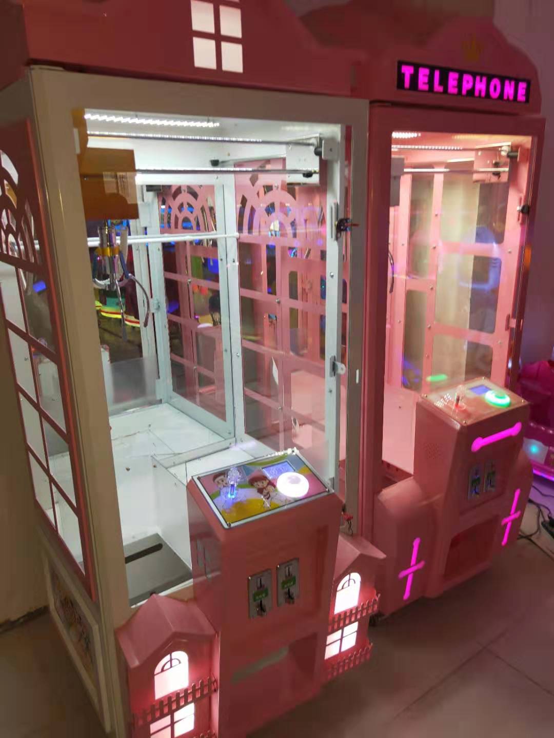 網(wǎng)紅浪漫屋皇冠娃娃機(jī)五金機(jī)箱臺灣主板天車大抓中抓