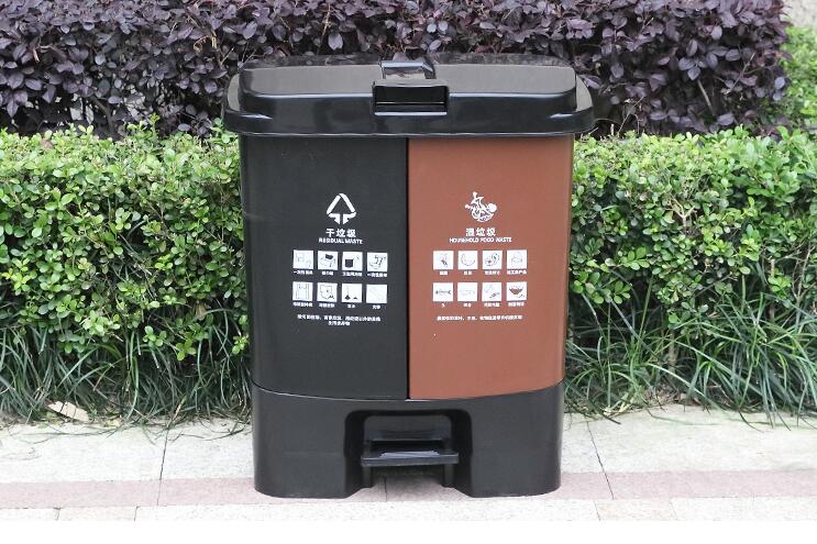 塑料垃圾桶生產設備機器