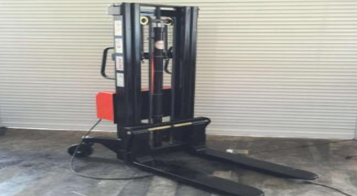 半電動(dòng)叉車 半電動(dòng)叉車報(bào)價(jià) 半電動(dòng)叉車批發(fā) 半電動(dòng)叉車供應(yīng)商 半電動(dòng)叉車生產(chǎn)廠家 半電動(dòng)叉車電話