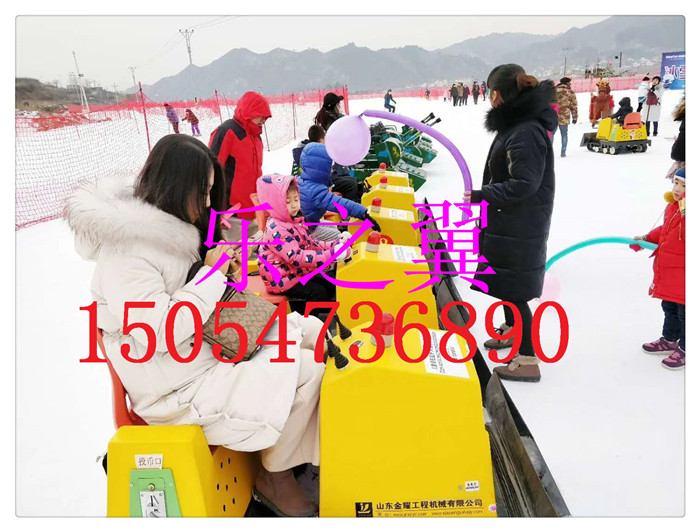 戶外室內(nèi)兒童工程機(jī)械樂(lè)園兒童挖掘機(jī) 推土機(jī) 鏟雪車廠家直銷