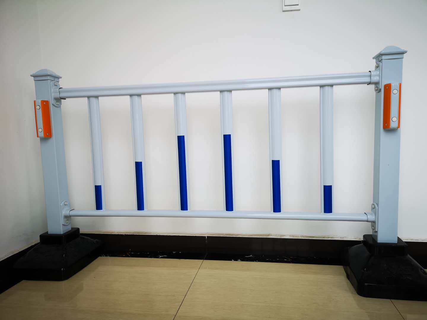 江西道路交通護(hù)欄 高速護(hù)欄 安全防護(hù)護(hù)欄