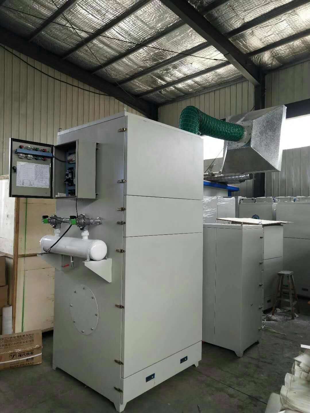 PL單機(jī)布袋除塵器 振打*除塵設(shè)備 PL布袋除塵器 單機(jī)PL布袋除塵器 單機(jī)PL型布袋除塵器