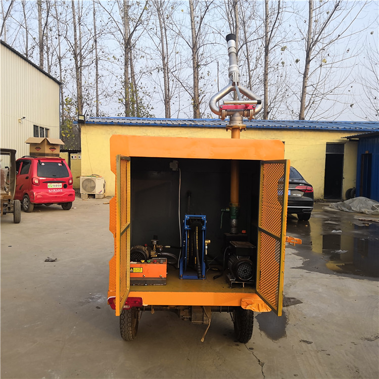 小型電動(dòng)高壓清洗車  多功能三輪高壓清洗灑水車