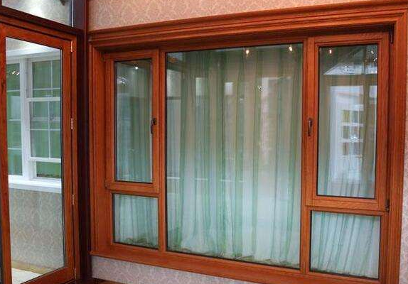 青島鋁合金塑鋼窗 塑料門窗-廠家供應(yīng)商 有鉸鏈通風(fēng)安全支持訂做批發(fā)