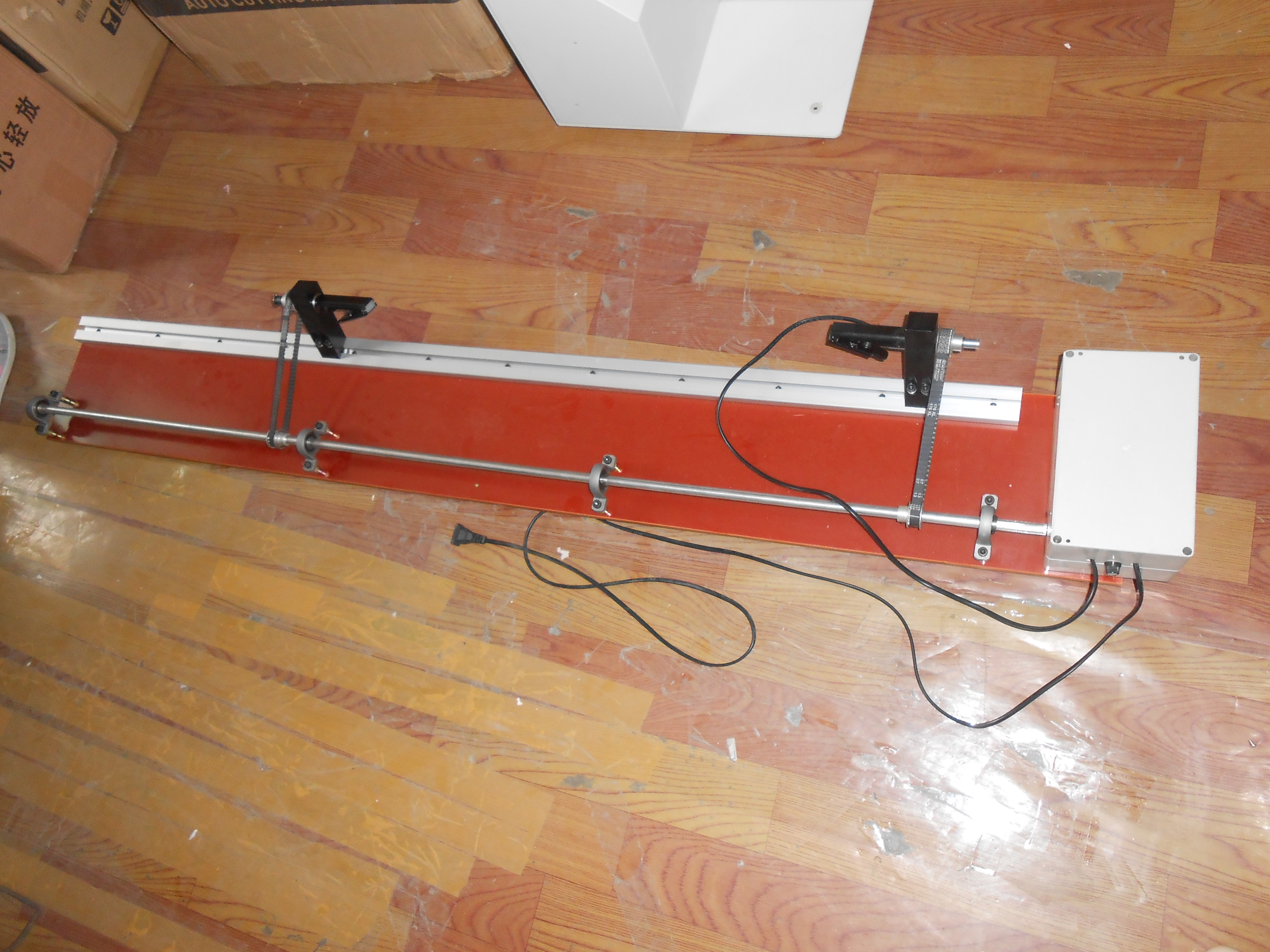 廠家直銷國產(chǎn)膠帶纏繞機 細線粗線都可以纏繞 線束纏繞機