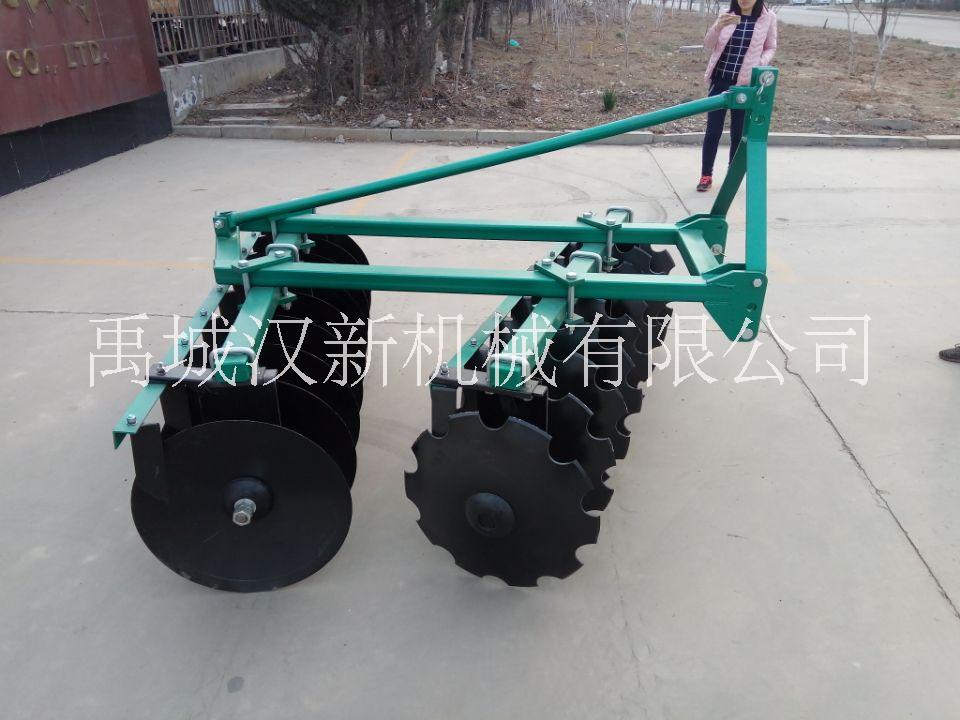 牽引式液壓圓盤耙 液壓圓盤輕耙中耙 土壤耕地作業(yè)機(jī)
