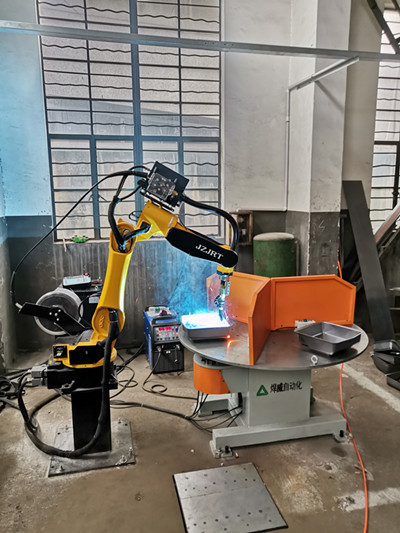 廠家直銷四軸碼垛機器人 工業(yè)機器人機械臂 全自動搬運碼垛焊接