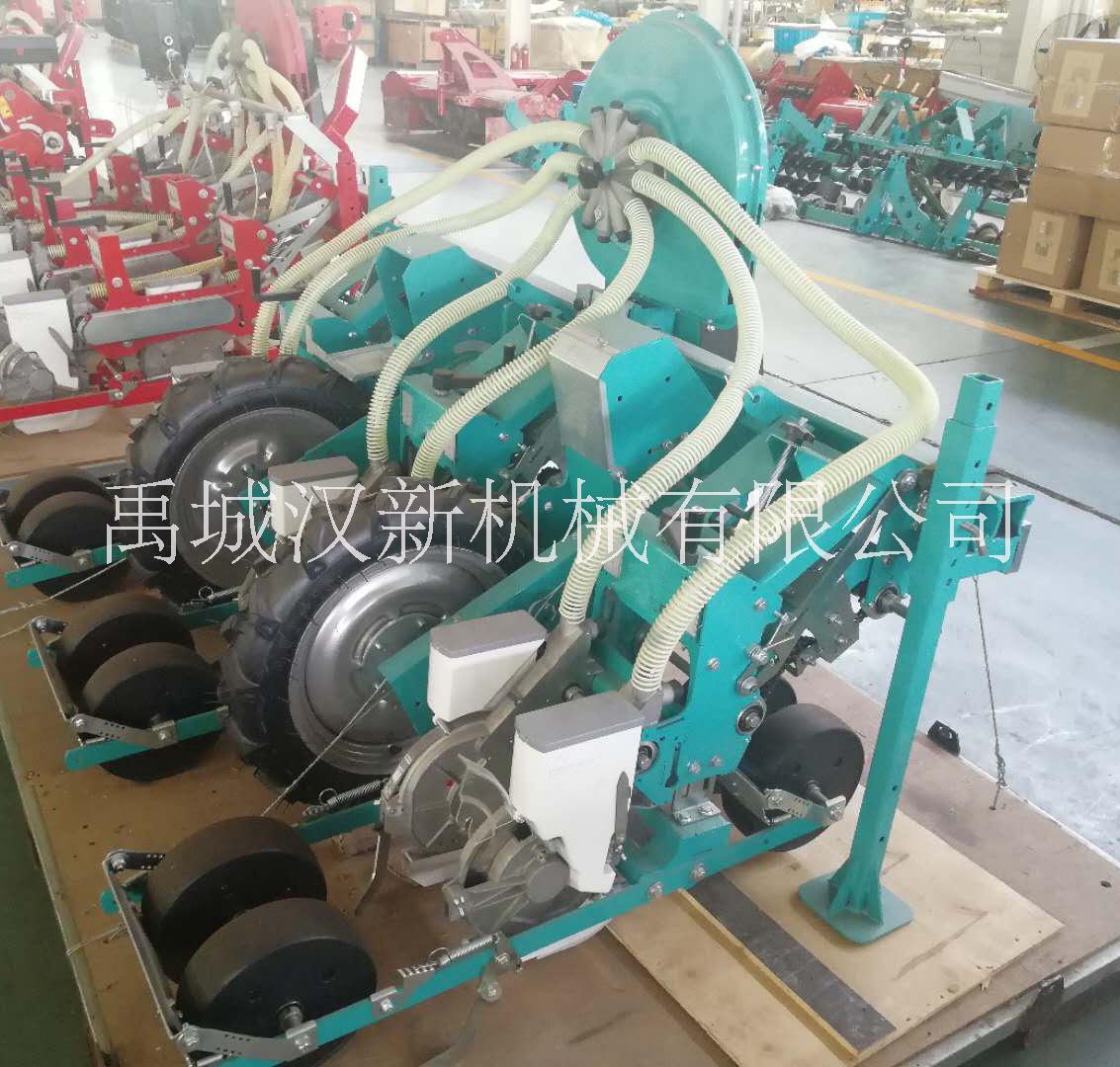 手扶氣吸自走式播種機 拖拉機牽引式氣吸式播種機 蔬菜播種機 蔬菜精量播種機