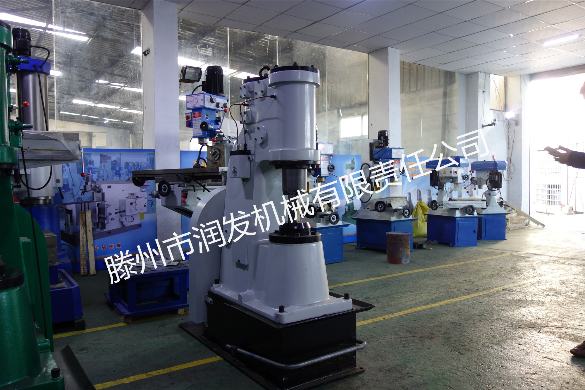 空氣錘40kg單體帶底座 不用安裝 山東打鐵空氣錘