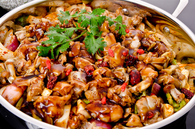 山東品創(chuàng)餐飲管理有限公司_煌品三汁燜鍋連鎖加盟品牌