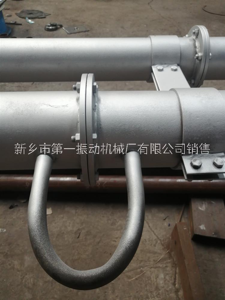 顏料管鏈?zhǔn)椒勰┹斔蜋C(jī)廠家生產(chǎn)定制非標(biāo)可跨障礙