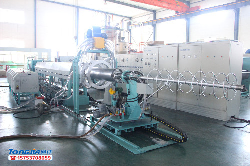 PLA降解發(fā)泡餐盒機械正中國內(nèi)環(huán)保大形勢