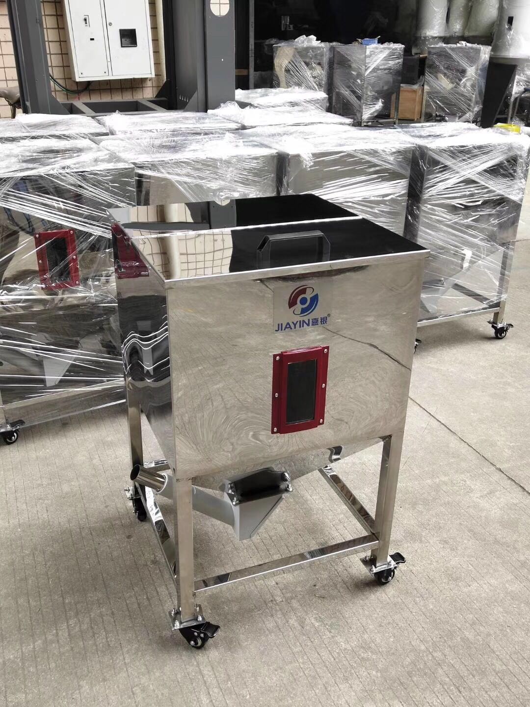 不銹鋼儲(chǔ)料箱100KG儲(chǔ)料箱價(jià)格