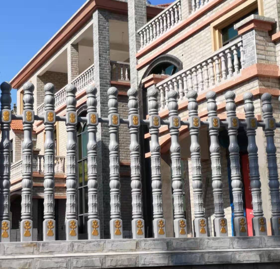 供應(yīng)廣東水泥護(hù)欄批發(fā)最少價(jià) 廣東水泥護(hù)欄批發(fā)最少價(jià)廠家 仿古棚欄塑料模具 多功能圍欄模具