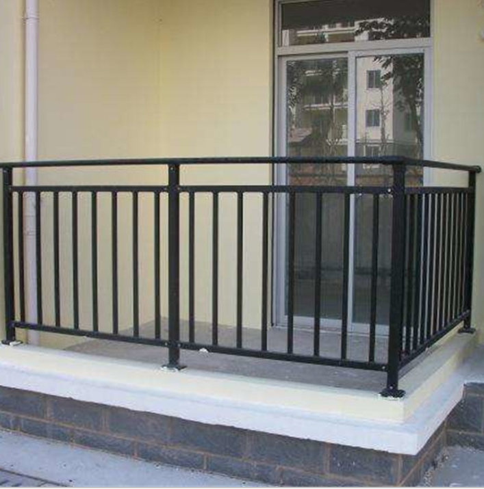 小區(qū)陽臺樓梯安全防護(hù)欄桿學(xué)校別墅鋅鋼陽臺護(hù)欄圍欄圍擋可定制