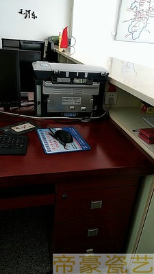 瓷像怎么燒制，瓷遺像設(shè)備價(jià)格 ，  墓碑陶瓷相片設(shè)備價(jià)格