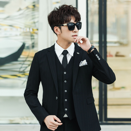 休閑西服批發(fā)中高端現(xiàn)貨長(zhǎng)期供應(yīng) 西服 ，馬甲，西褲