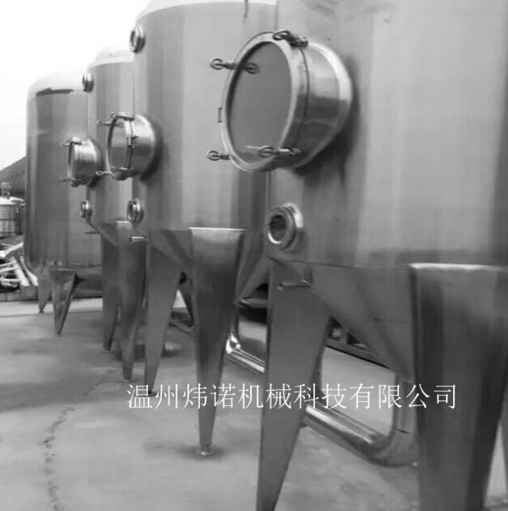 不銹鋼攪拌罐 電加熱攪拌桶攪拌罐反應(yīng)釜 小型不銹鋼電加熱反應(yīng)釜 浙江電加熱反應(yīng)釜