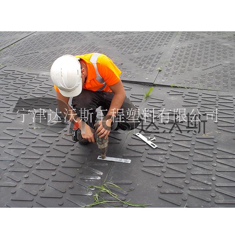 泥石流地區(qū)路基板A洮南泥石流地區(qū)路基板A泥石流地區(qū)路基板防陷*