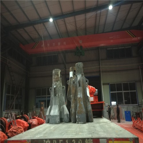 CK1800酒泉南通打樁機(jī)錘頭護(hù)筒