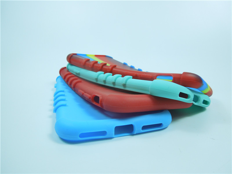 選購手機套的必看方法，不同材料的優(yōu)勢有哪些