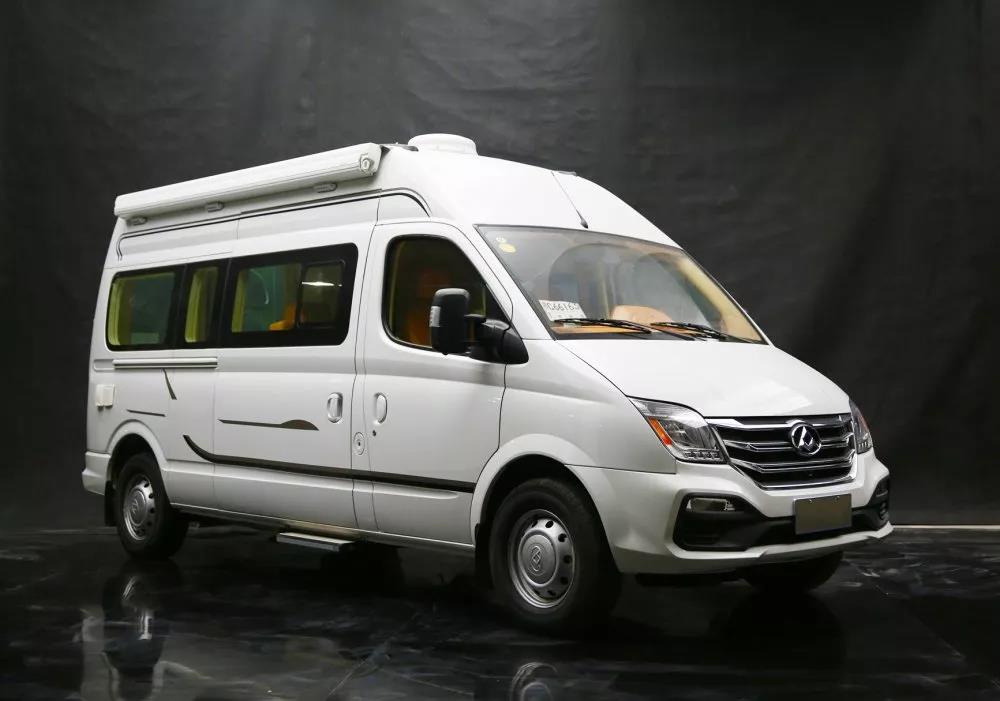 大連出廠的---大通B型房車