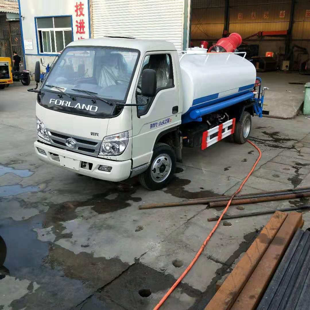 園林綠花灑水車多功能霧炮噴灑車5立方灑水車灑水車廠家報(bào)價(jià)