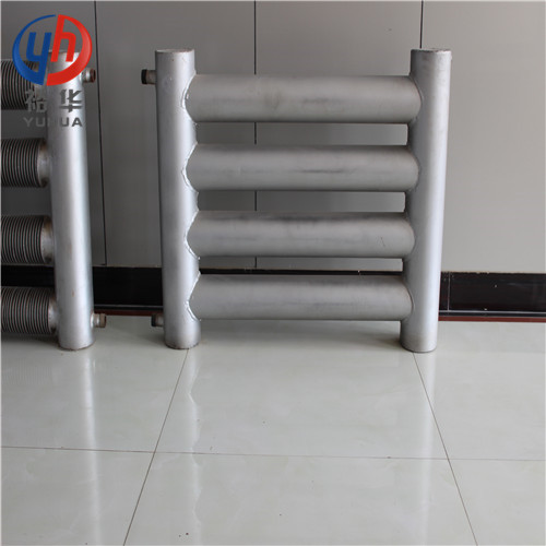 D133-6-4蒸汽光面管暖氣片定制(車間,發(fā)電廠,科技園)-河北裕華