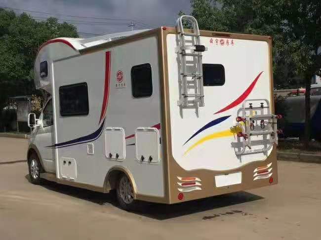 自動擋、高性價比---大通C房車