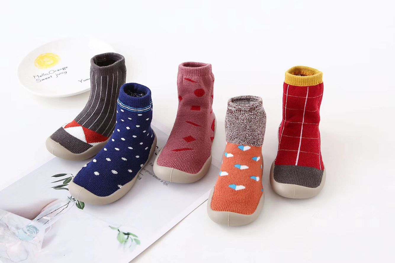 同款韓國秋冬款豹紋兒童室內(nèi)鞋寶寶襪子鞋嬰兒學(xué)步鞋地板襪