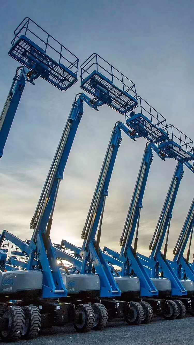 供應(yīng)上海浦東閔行20米安裝高空作業(yè)車上海幕墻用升降機(jī)租